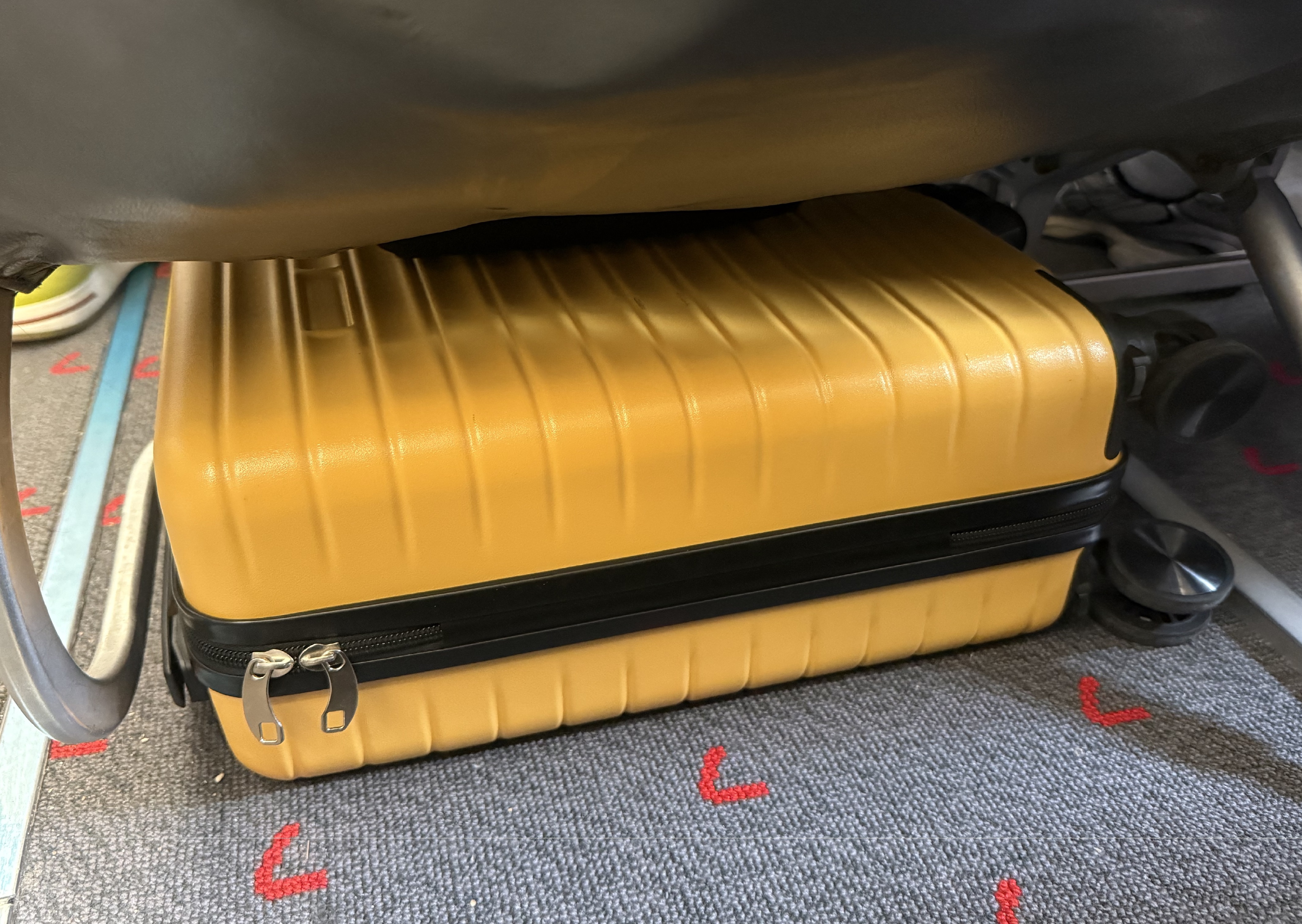 正在上传... d78fa8835d9344369474b486d36c1fd8.jpg