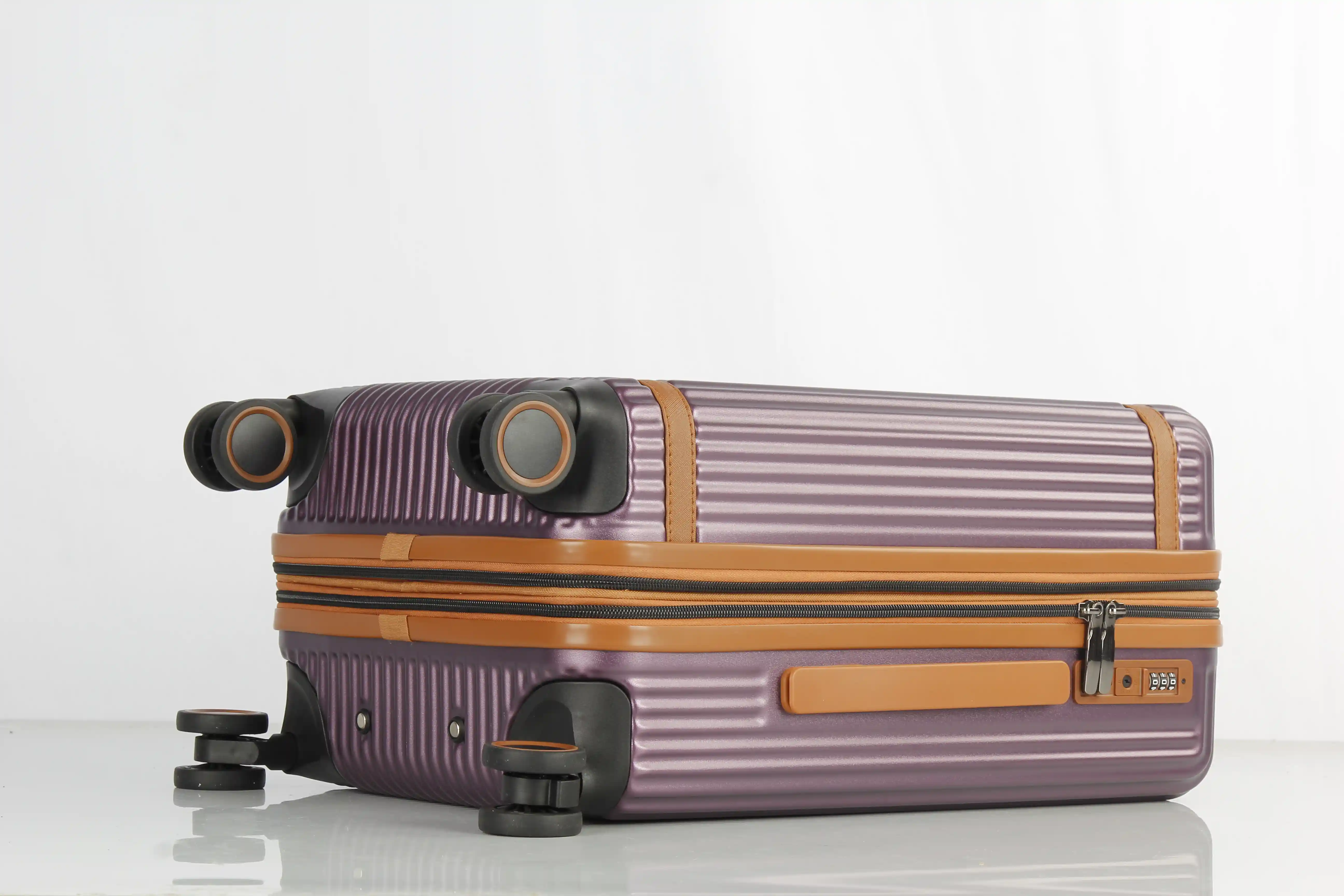 ТОТ ЖЕ ВИД, БОЛЬШЕ ПРОСТРАНСТВА