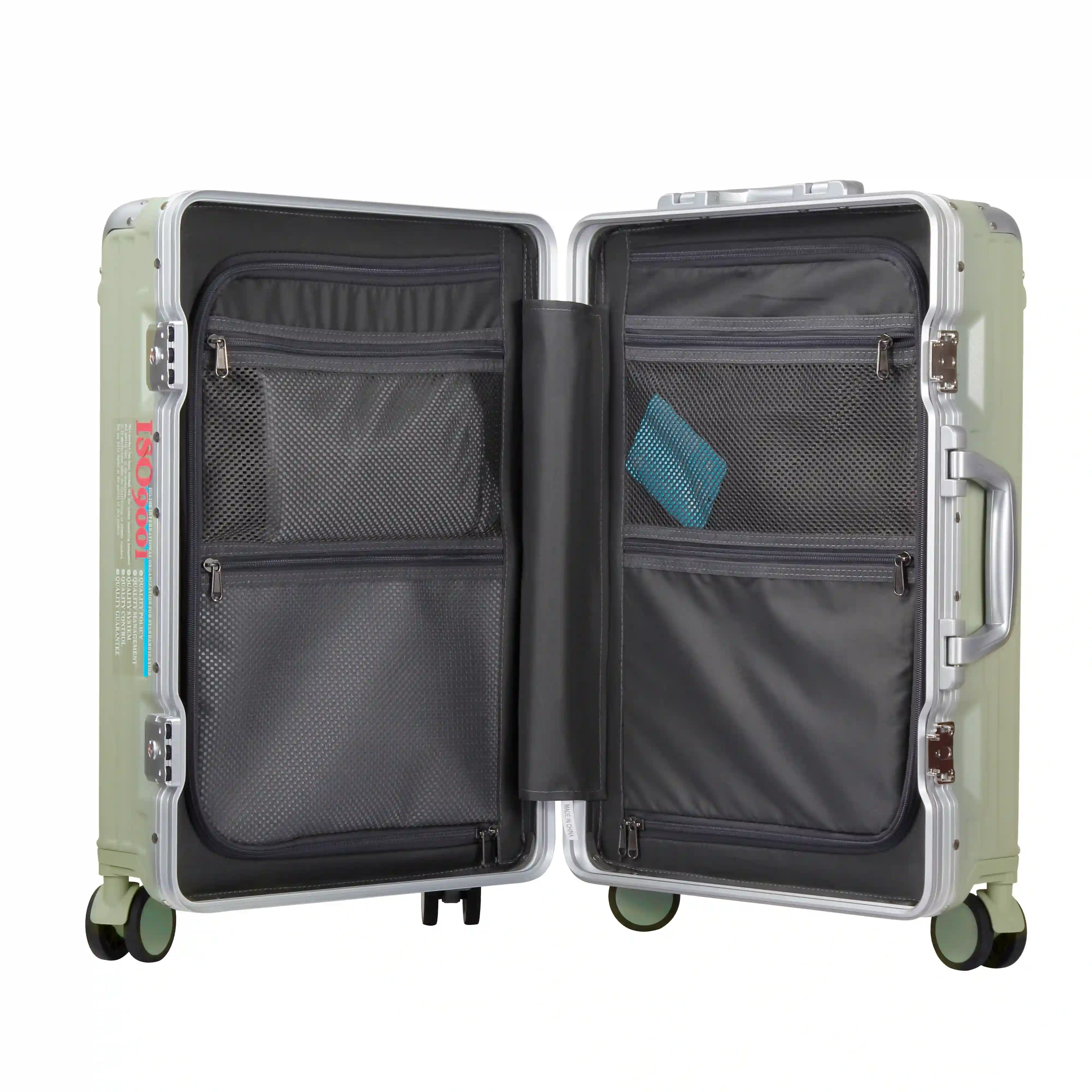 KEEP WET AND DRY ITEM APART