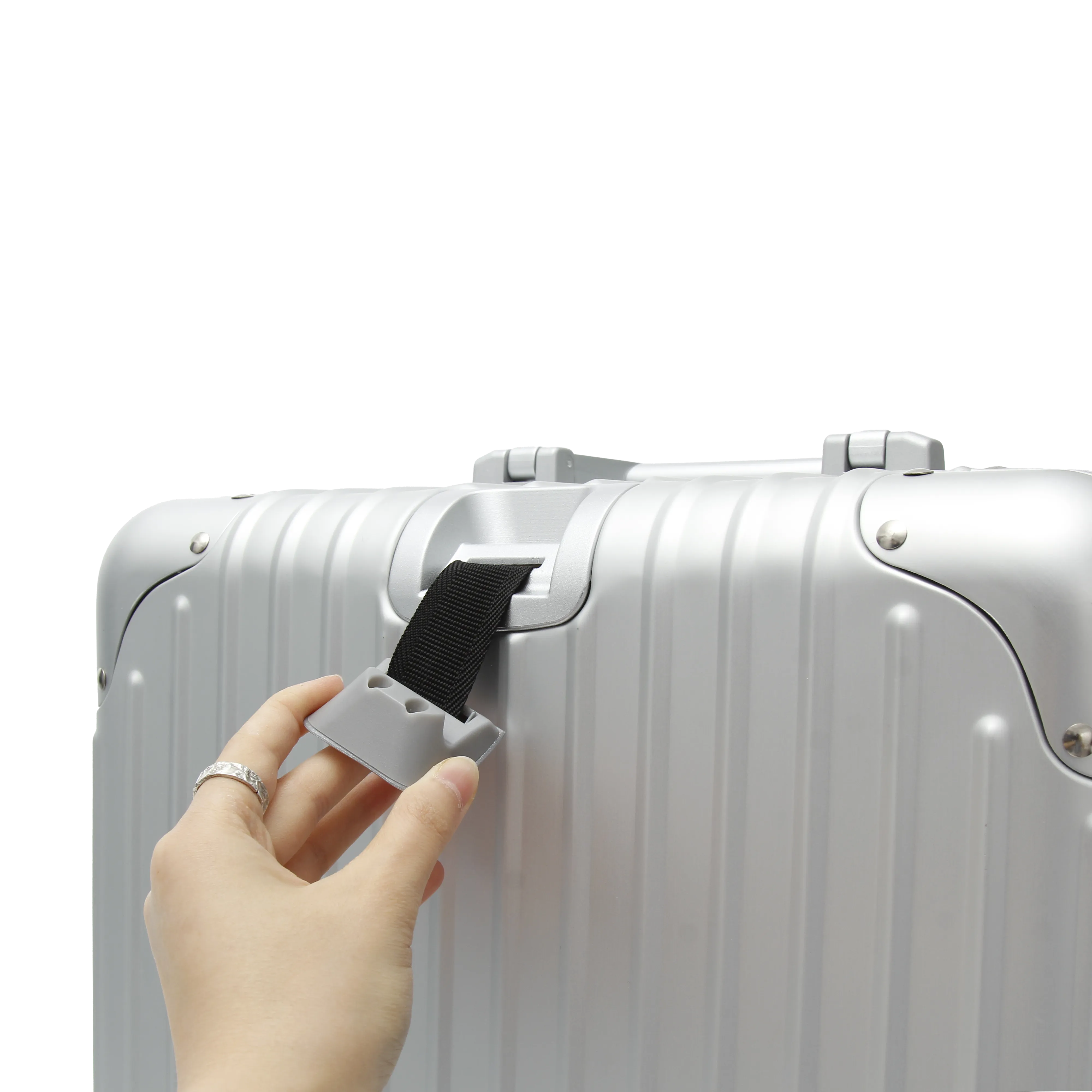 HANDS-FREE, TRAVEL WITH EASE