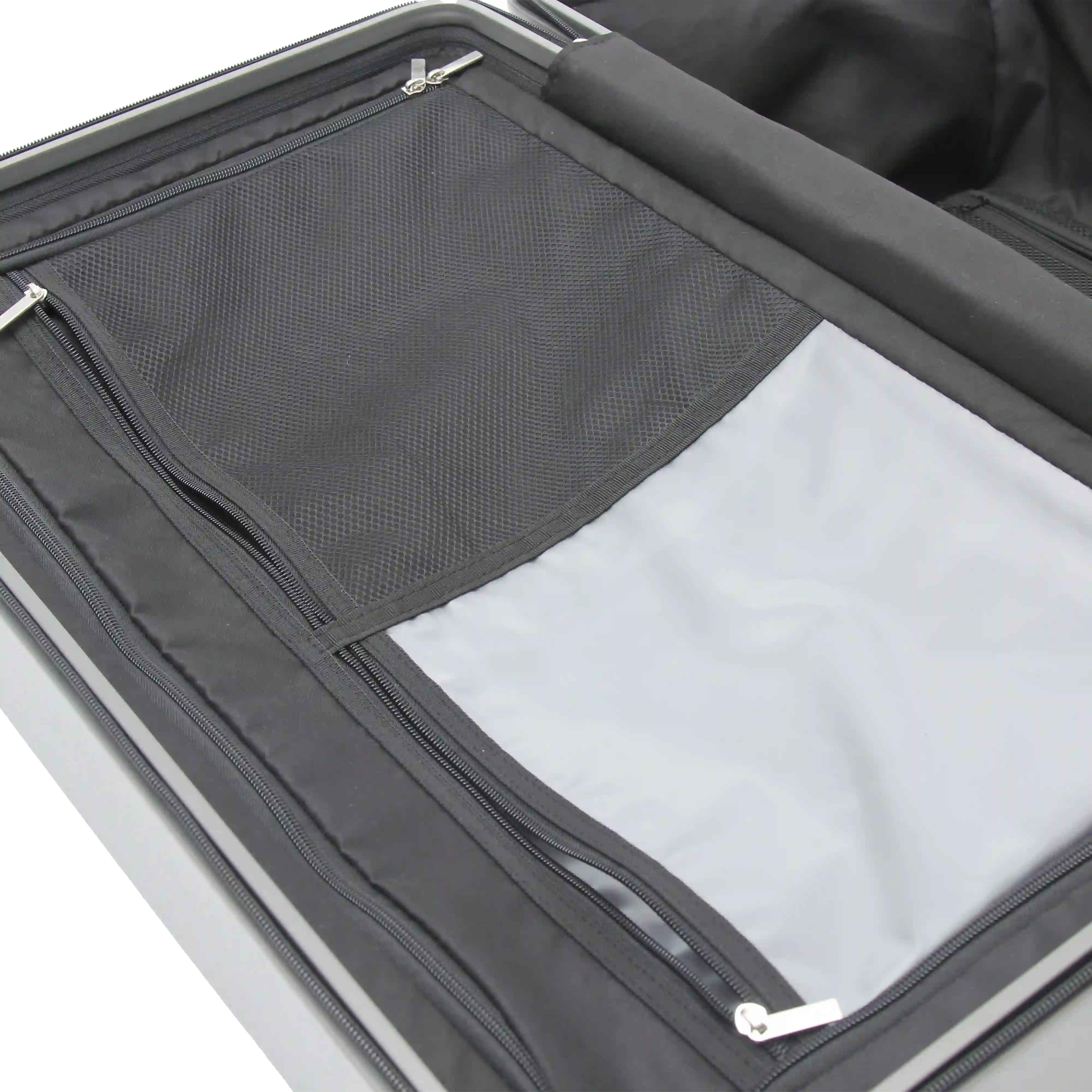 КАРМАН С ЗАЩИТОЙ ОТ ПРОЛИВА