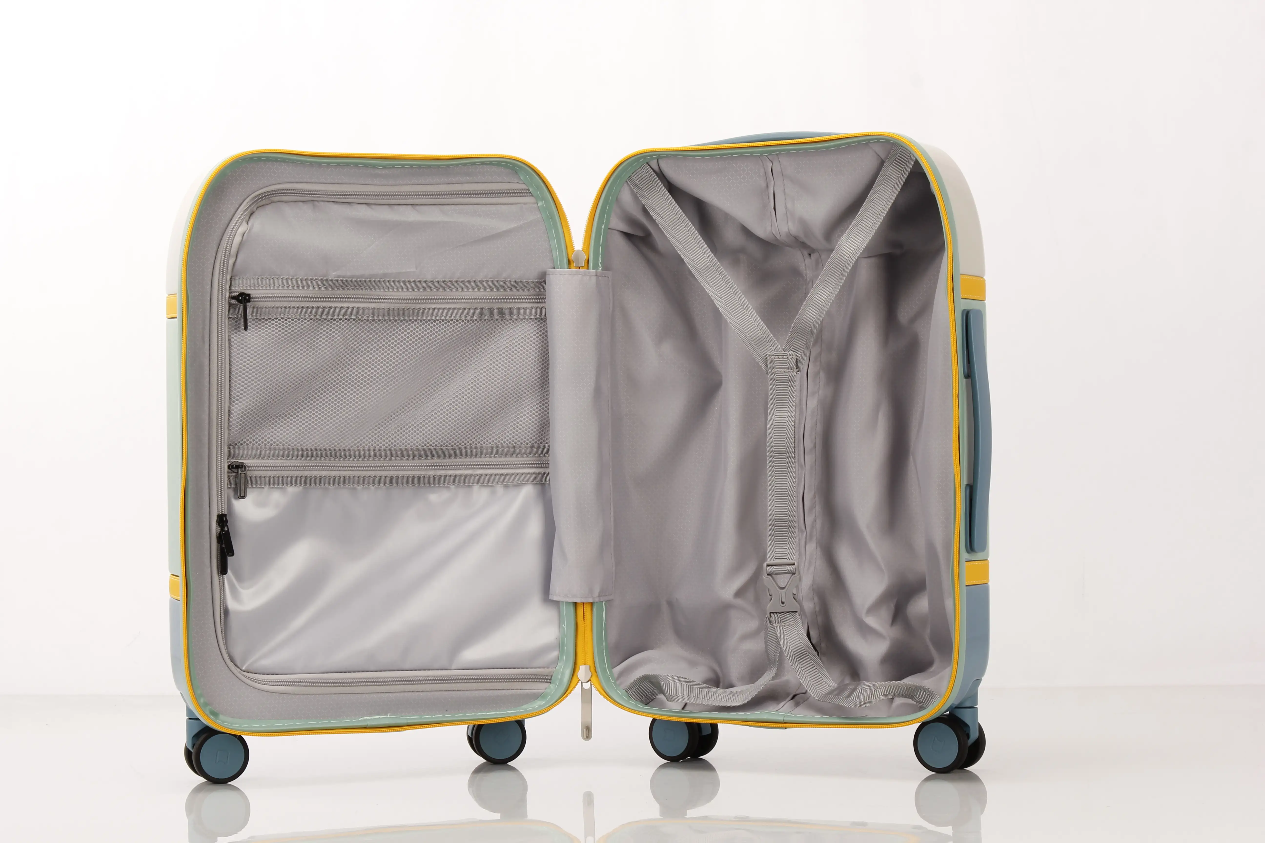 KEEP WET AND DRY ITEM APART