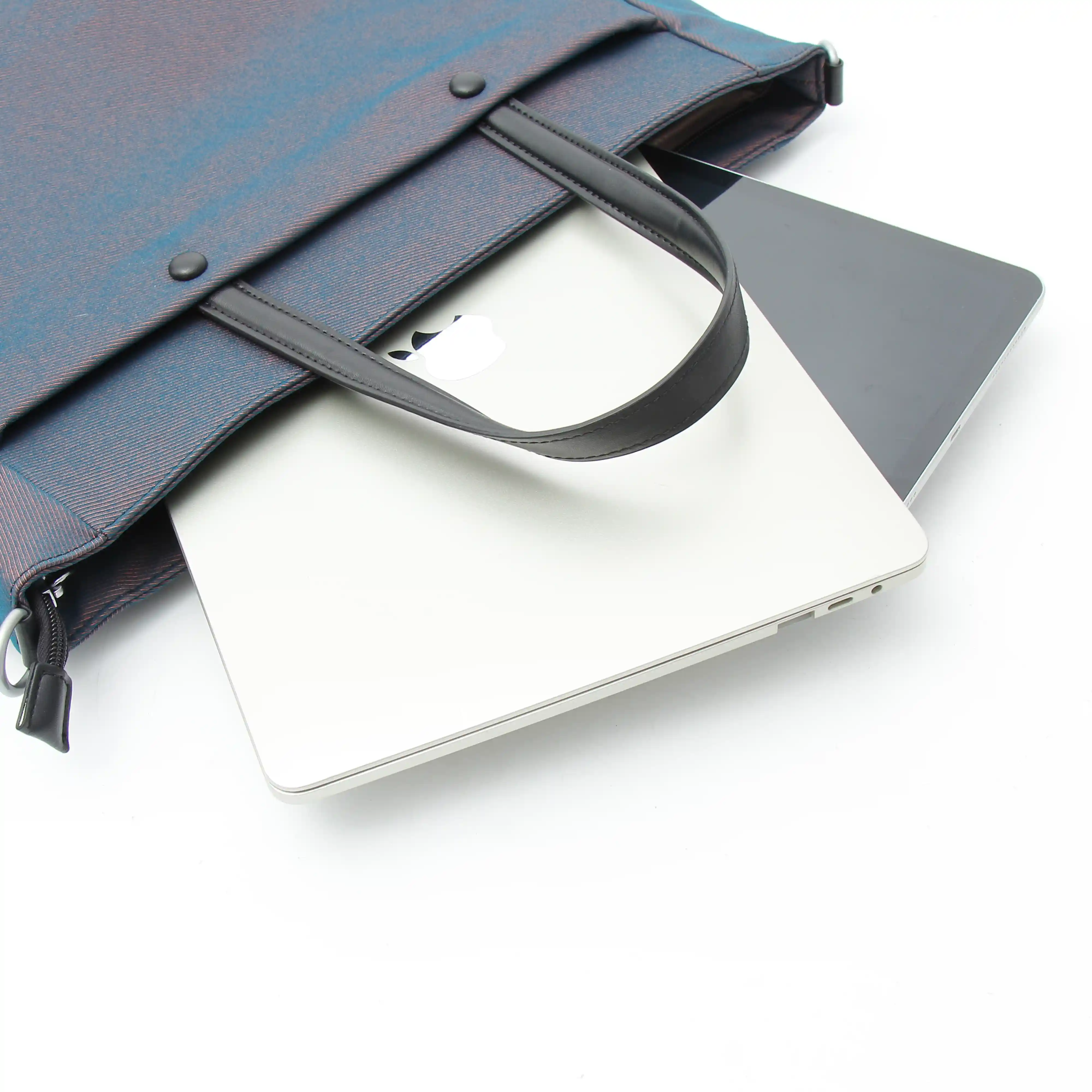 FASHION STUD ACCENTS